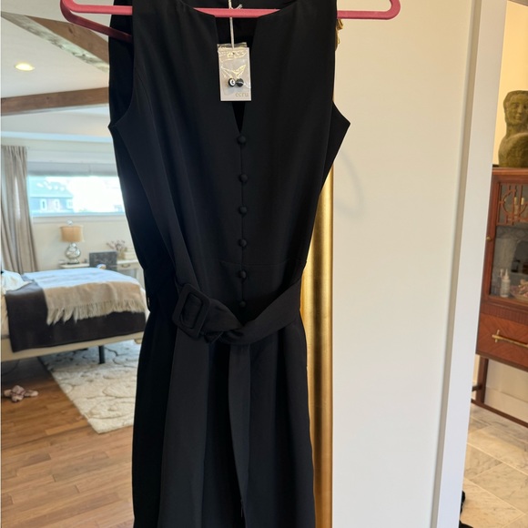 Sleeveless black belted to the knee with pockets never worn black dress - Picture 3 of 3